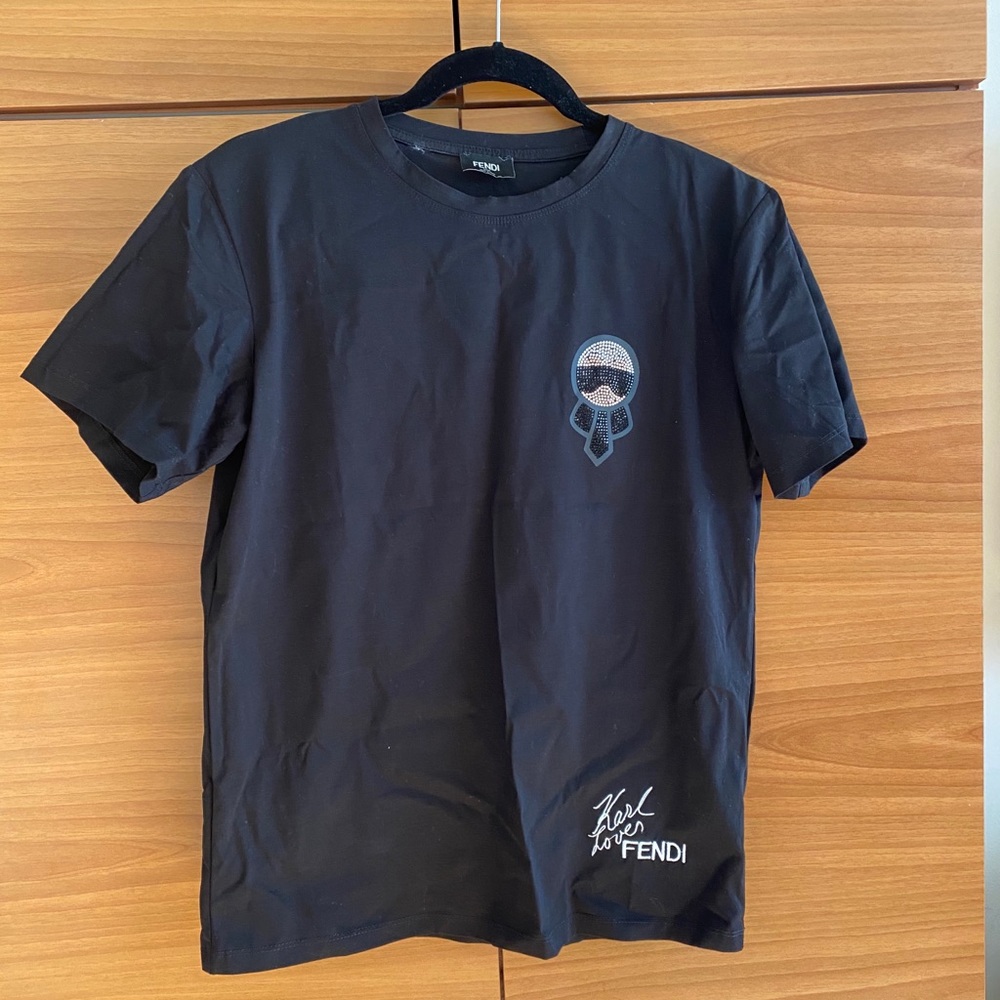 Cool Fendi t-shirt for Sale